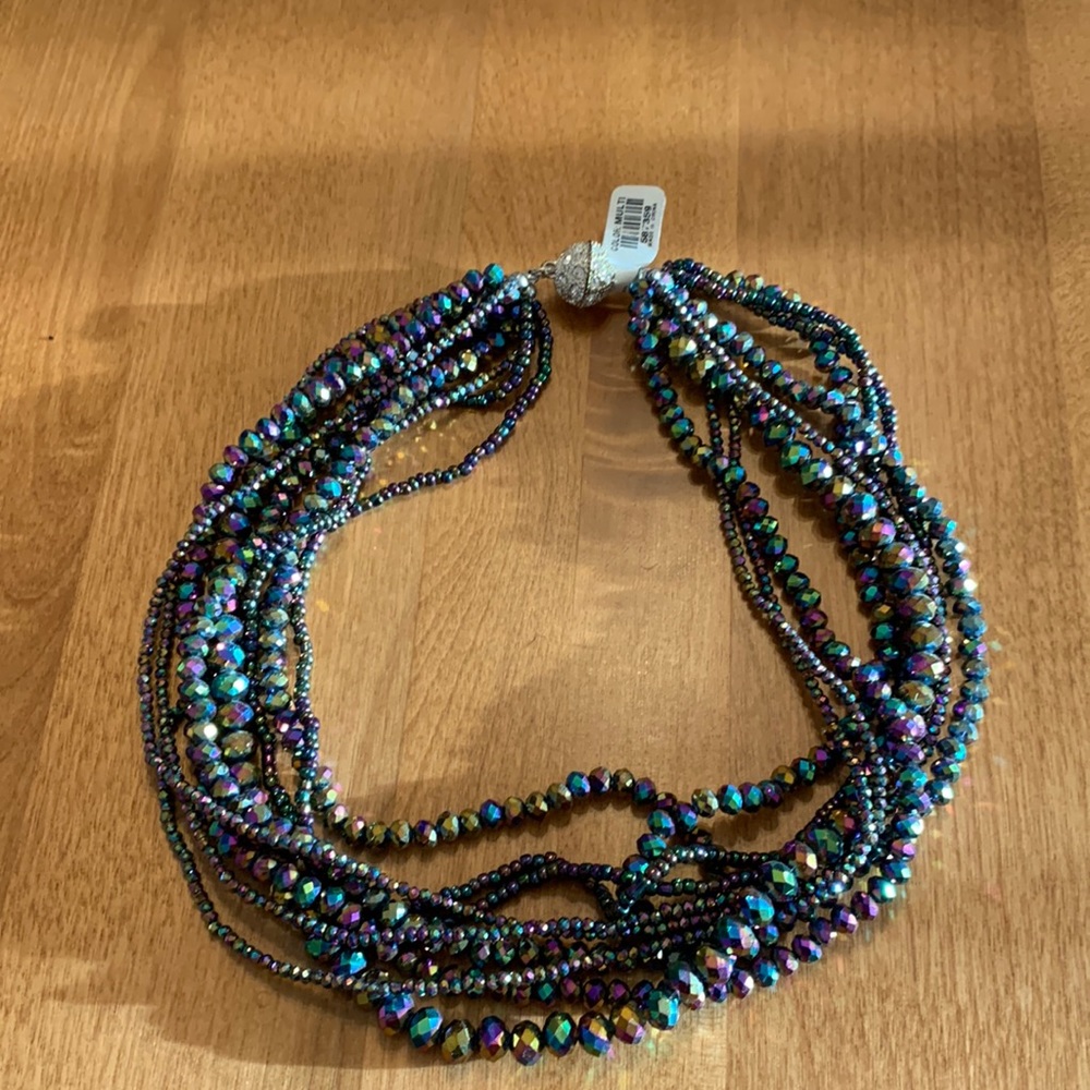 NWT statement necklace